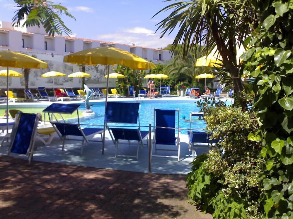 Marina Club 31/50