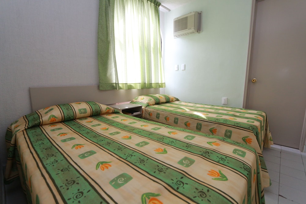 Dorados Conventions And Resort Ex Club Dorados Oaxtepec 4/68