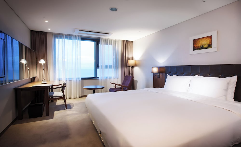 Grabel Hotel Jeju 19/77
