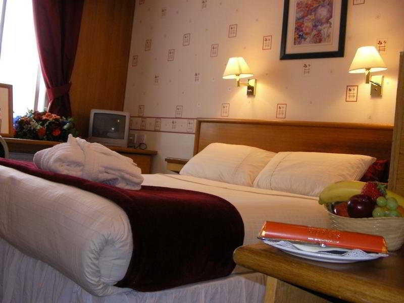 Standard, Double Bed