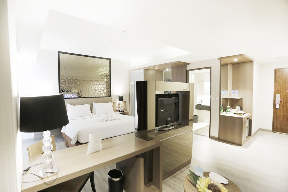 Mercure Padang 19/52