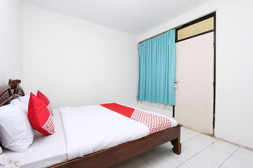Oyo 434 Hotel Parahiyangan 6/23