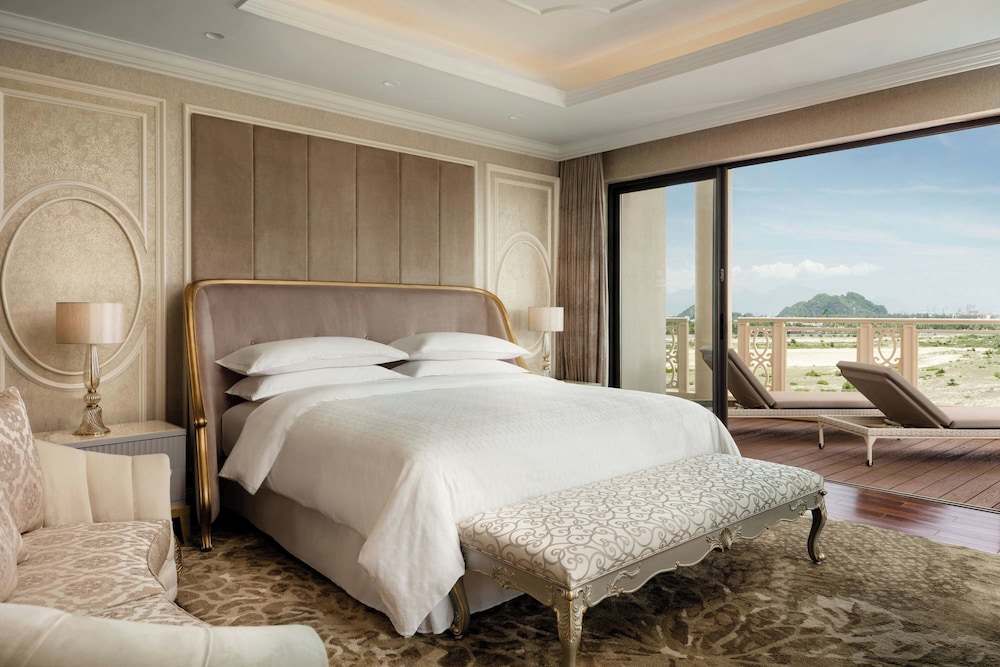 1 Bedroom, Presidential, Suite, King Bed, Corner