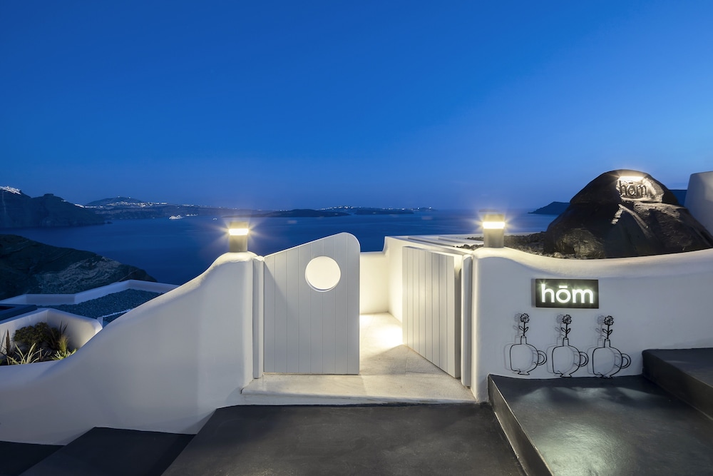 Hom Santorini - Adults Only in SANTORINI