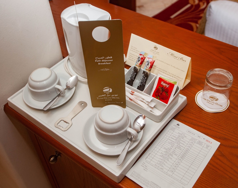 Tunis Grand Hotel 38/50