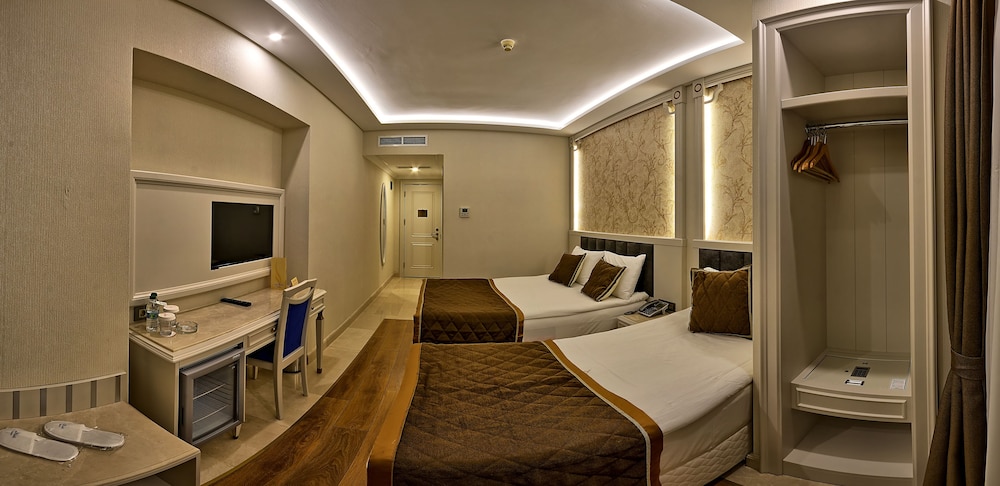 Samir Deluxe Hotel 5/31