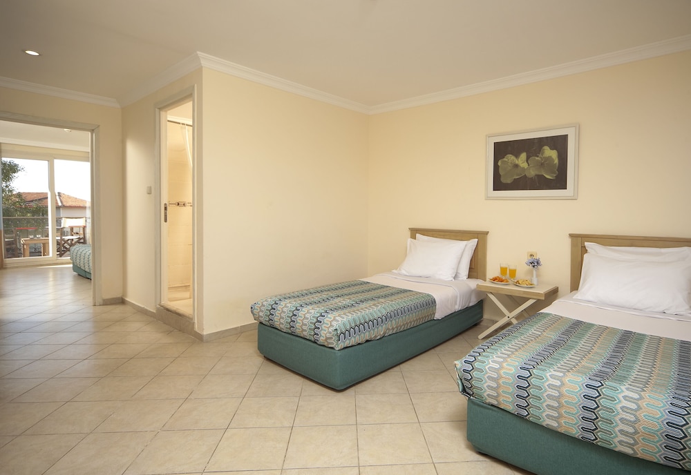 Club Resort Atlantis 15/50