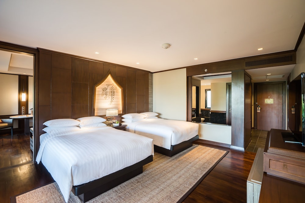 PHUKET MARRIOTT RESORT & SPA, NAI YANG BEACH 18/78