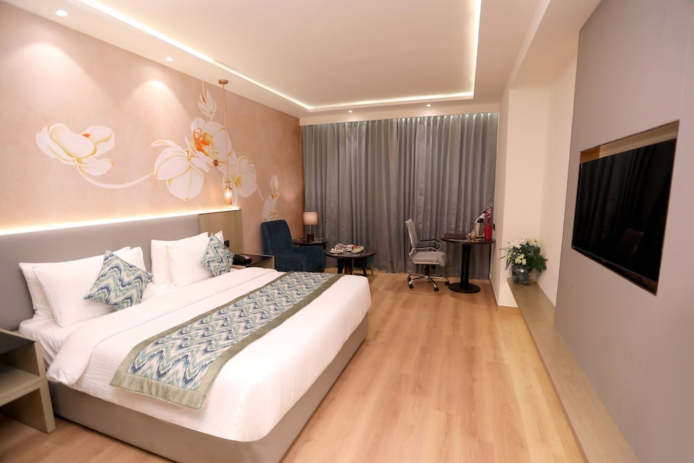 Regenta Place Amritsar 28/92
