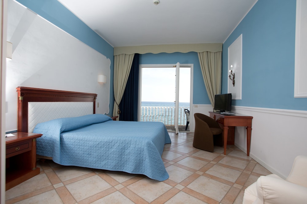 Hotel Maga Circe 12/72