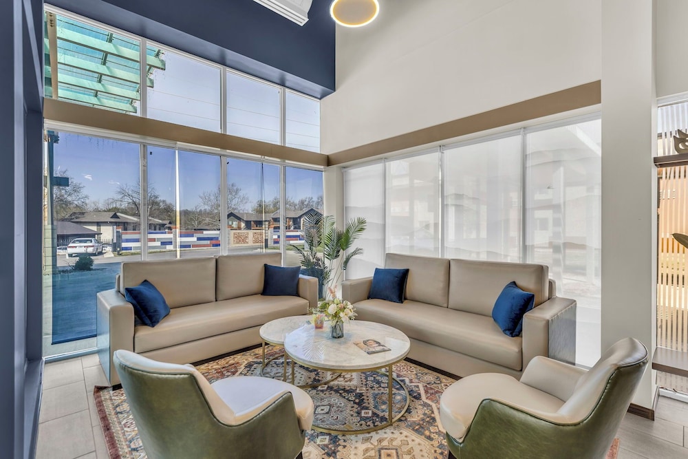 Baymont by Wyndham Kansas City North 9/24