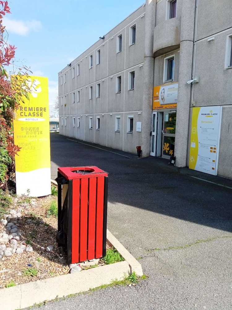 Premiere Classe Saint Brice Sous Foret 41/42