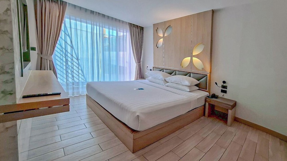 جناح بسرير كينج بغرفة نوم واحدة، Clarian Hotel Beach Patong 8/10