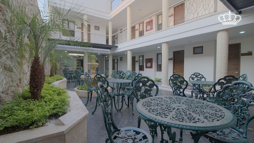 restaurant-cafeteria
