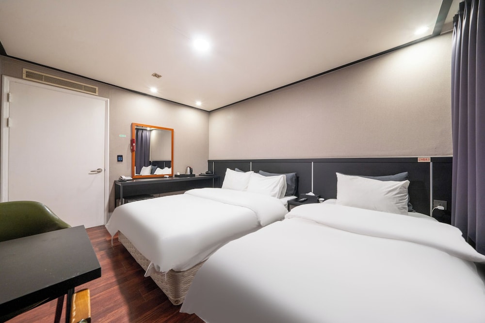 Hotel Kabo 12/50