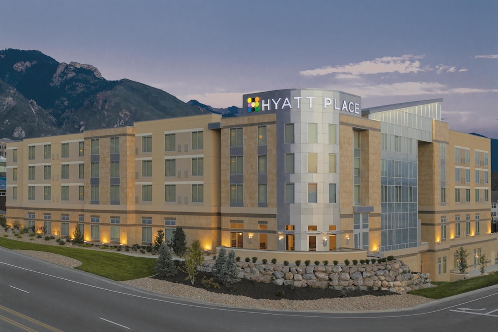 Hyatt Place Salt Lake City/Cottonwood 4/70