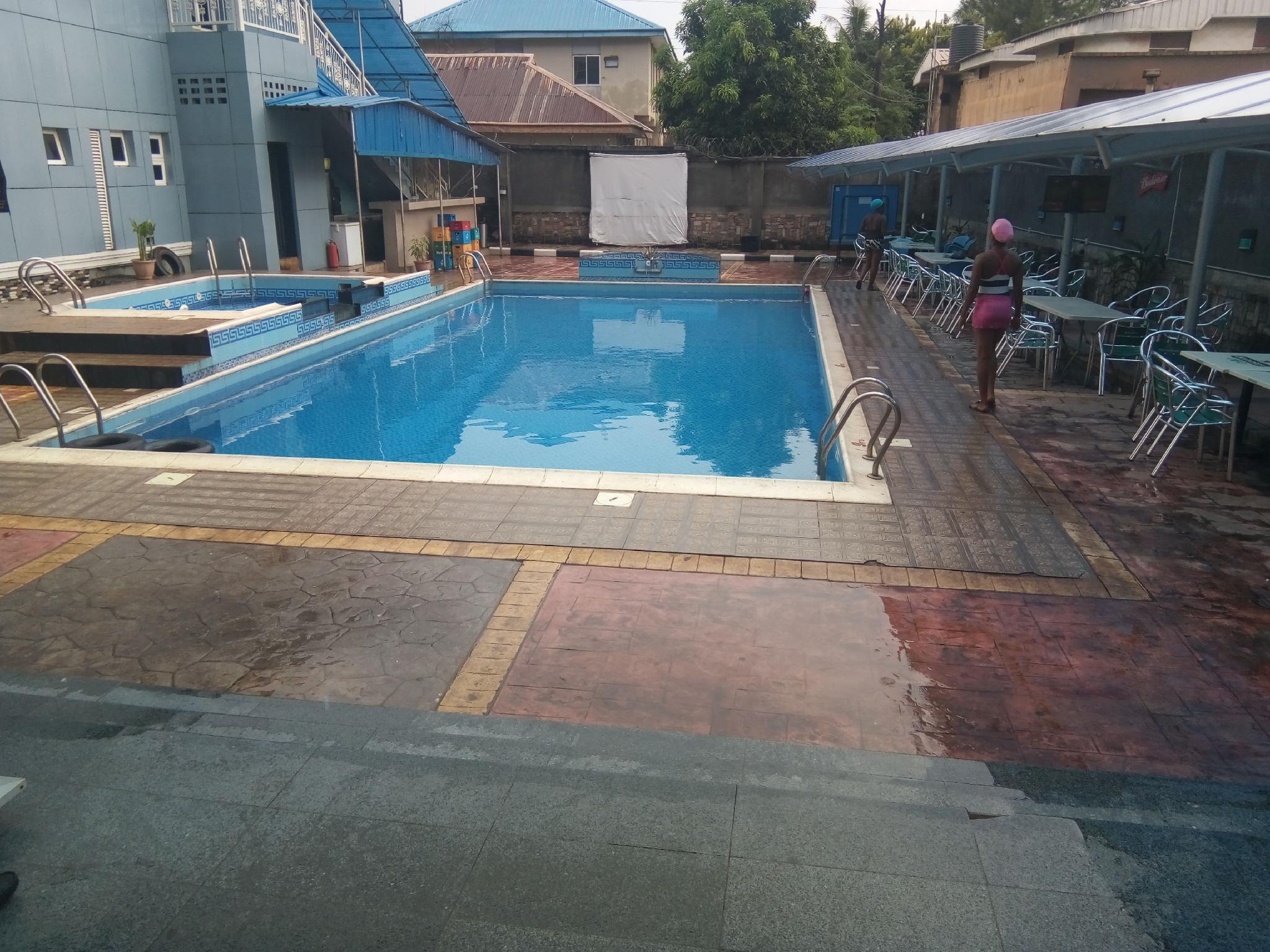 Ozom Hotel 26/29