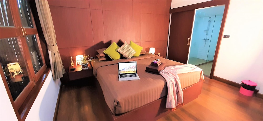 Alpha Gay Resort - Adults Only 32/70