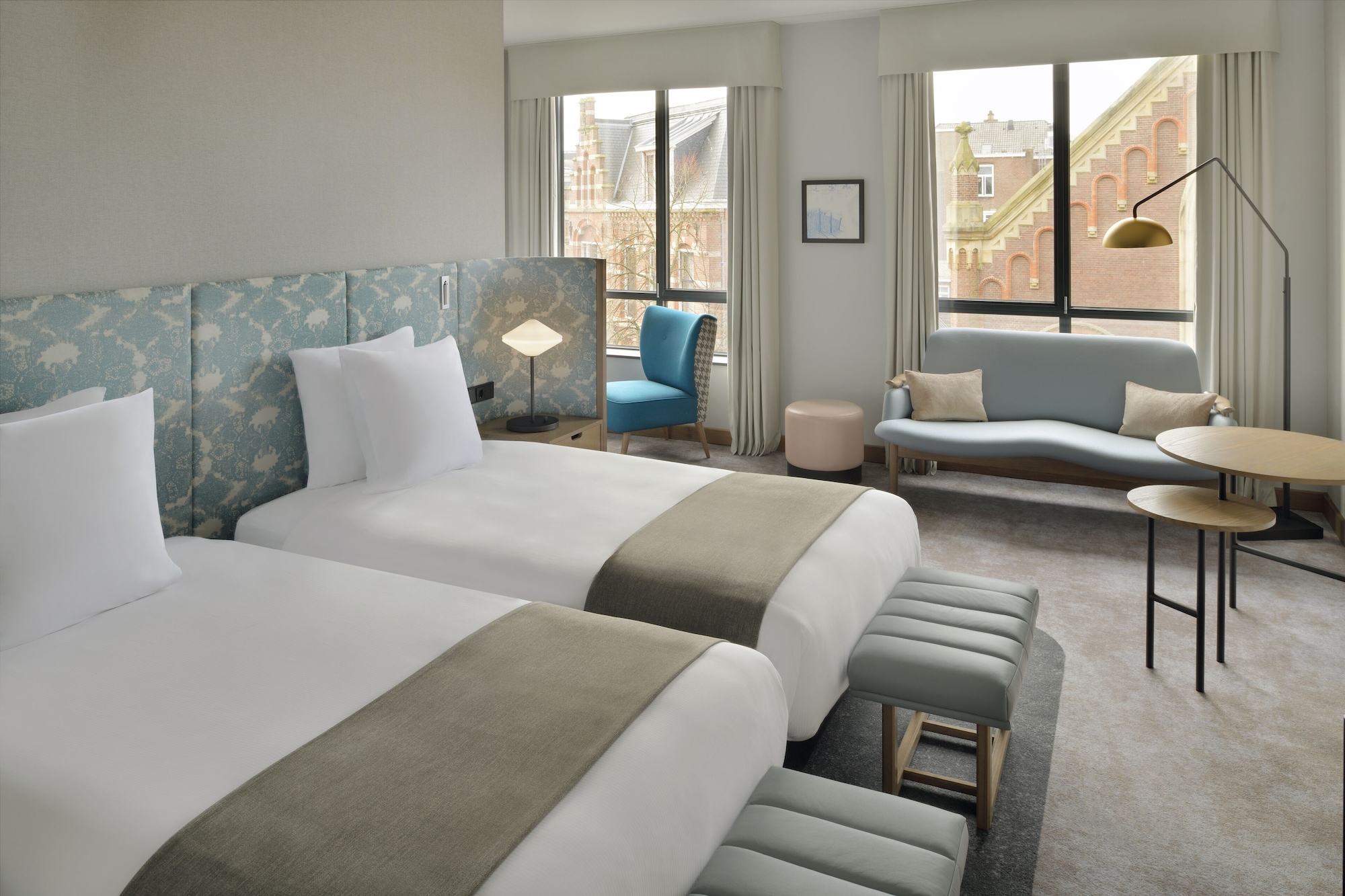 Classic, Twin Beds