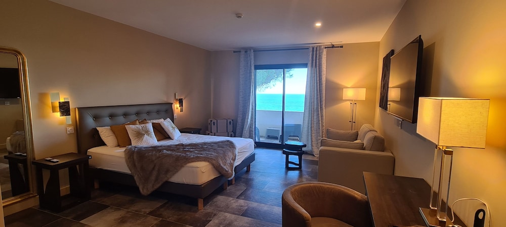 Auberge Ferayola 17/49