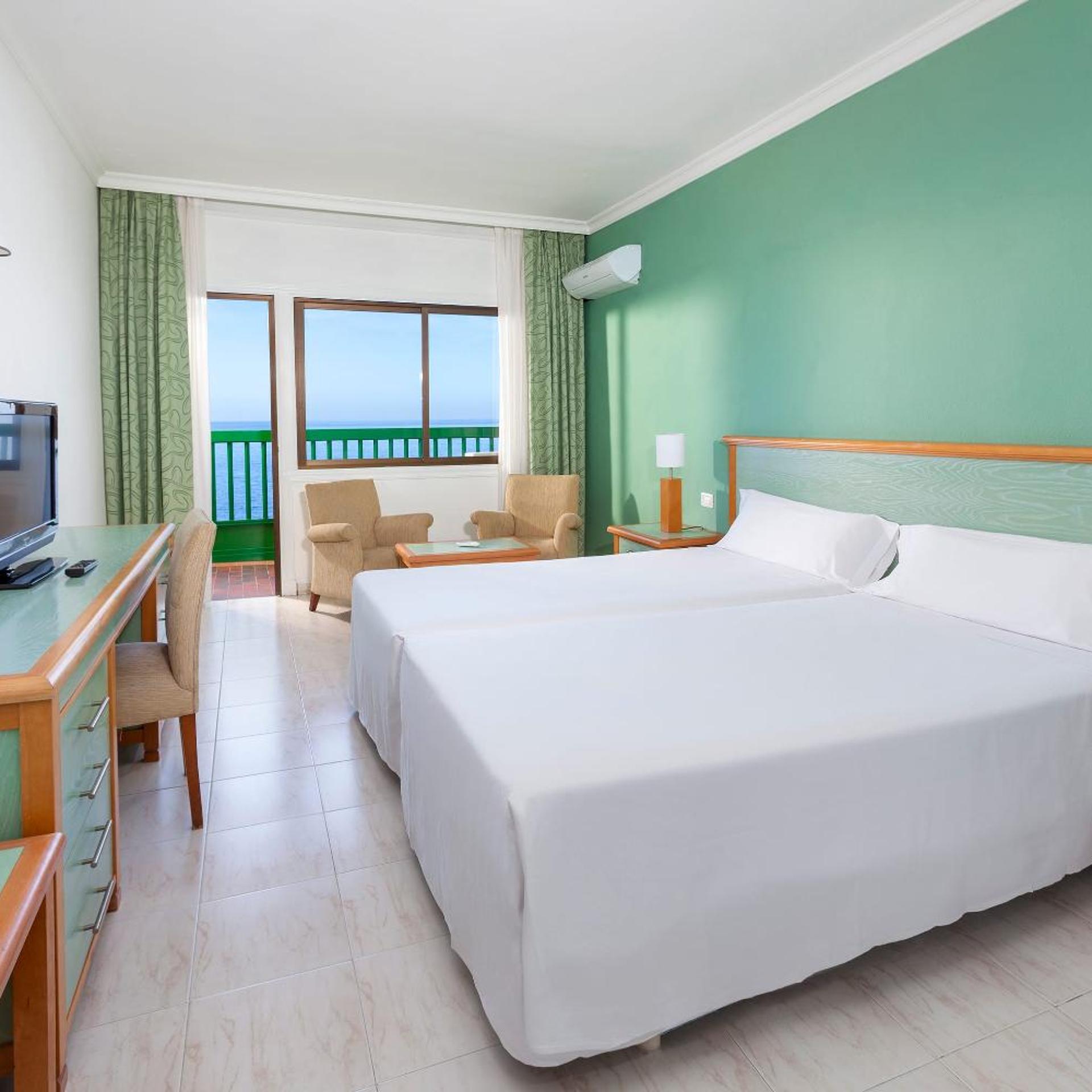 Superior, Single Bed, Sea Front