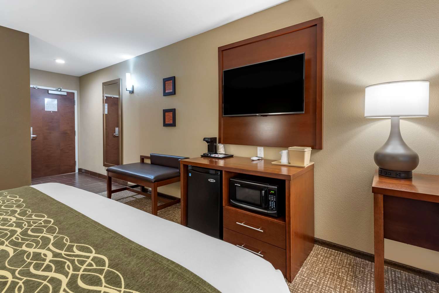 غرفة بسرير كينج، Comfort Inn & Suites Pittsburgh South 3/3