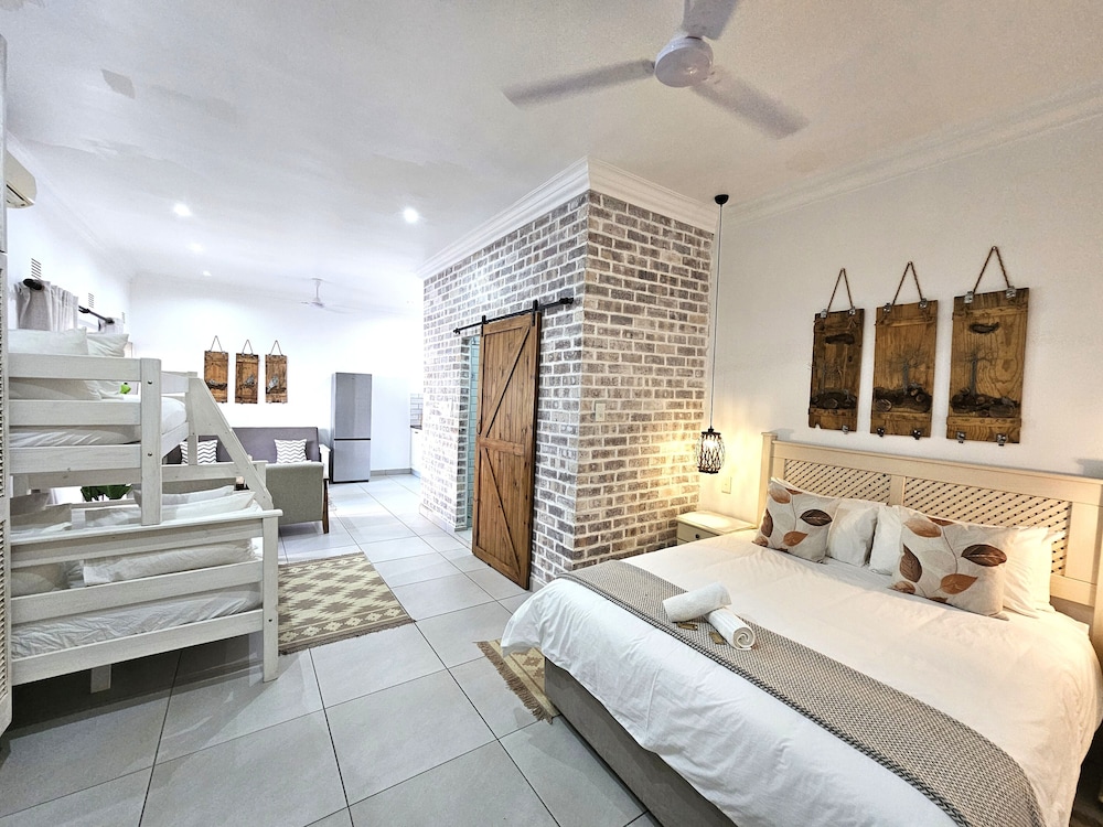 Lalapanzi Guest House 12/50