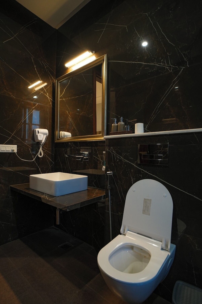 Chez Lavania, Udaipur, A Luxury Abode 50/50