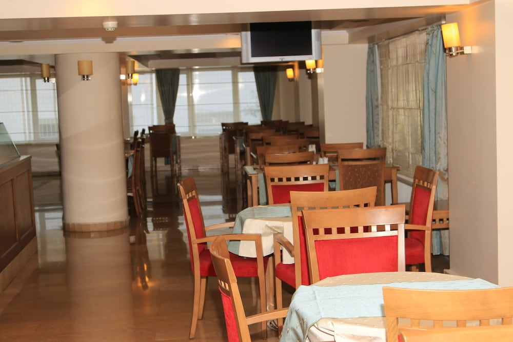 Evkuran Otel 8/16