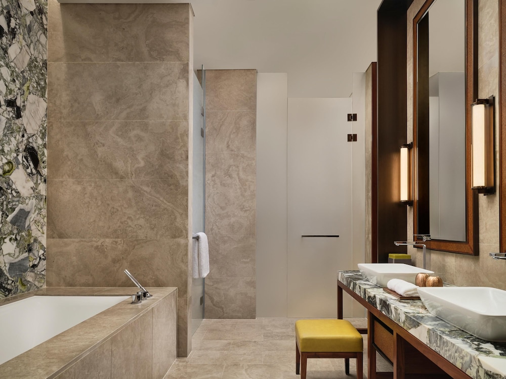 Grand Hyatt Hotel Singapore 76/76
