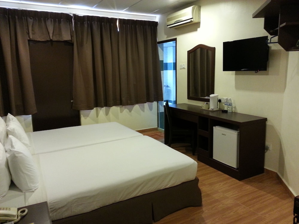Goodhope Hotel Kelawei 35/71