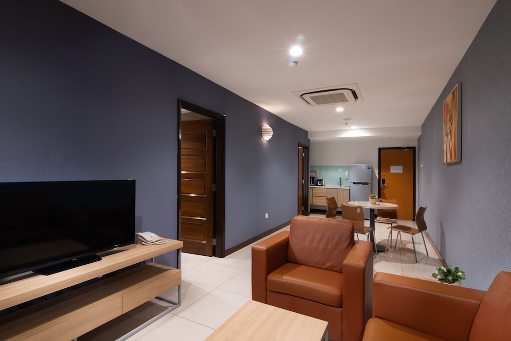 One Pacific Hotel Serviced Apartments 14/20