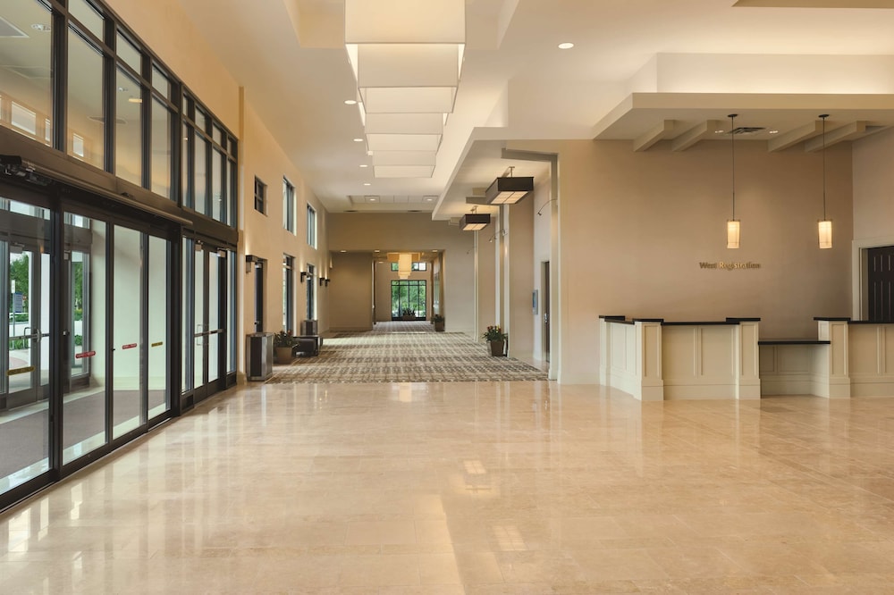 Embassy Suites By Hilton Orlando Lake Buena Vista South 12/82