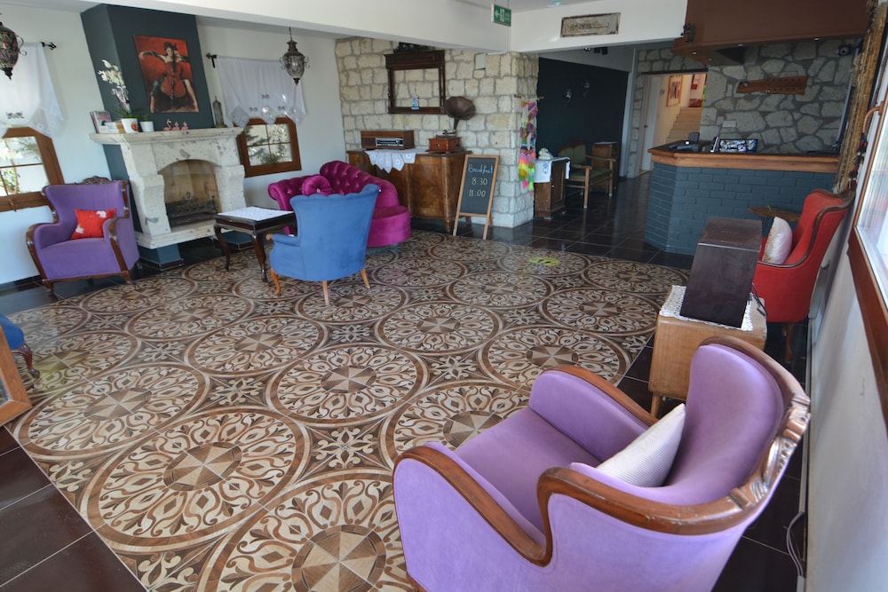 Parvaport Otel 34/48