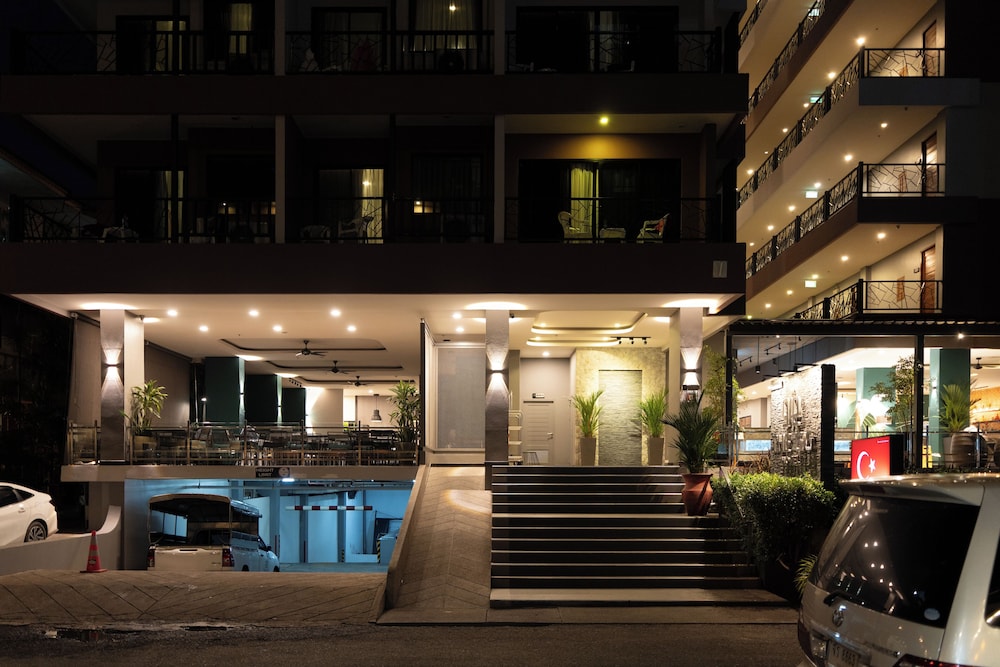 The Gig Hotel in PATONG BEACH