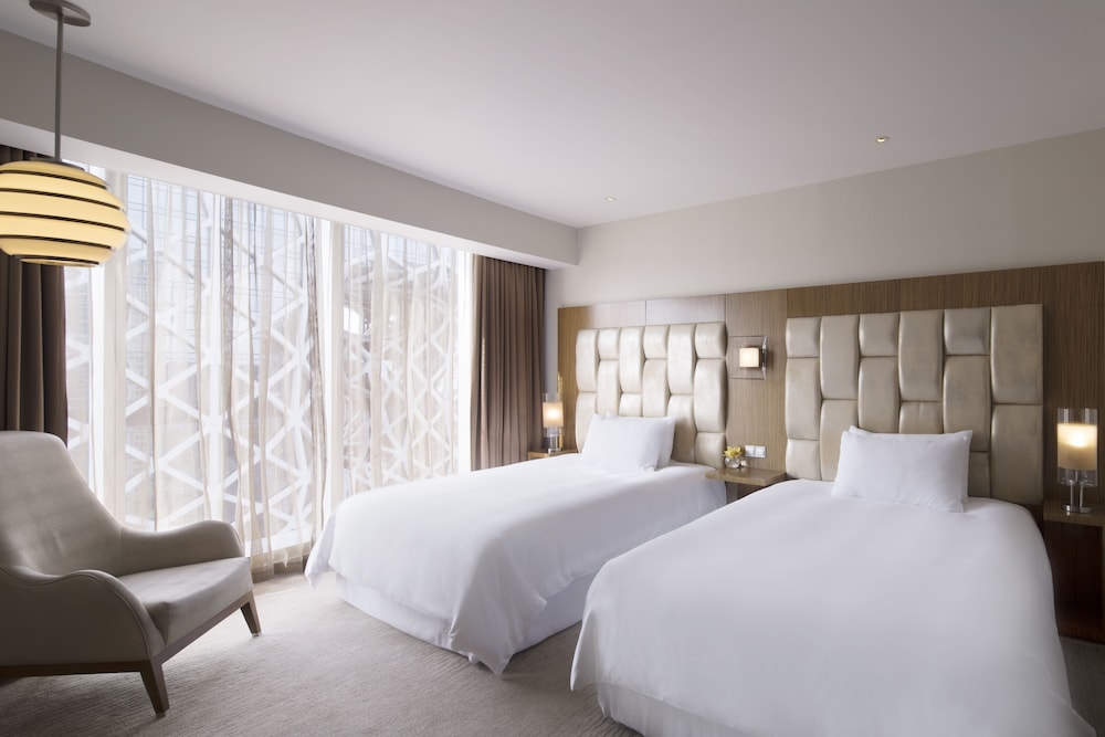 City Of Dreams - The Countdown Hotel 7/31