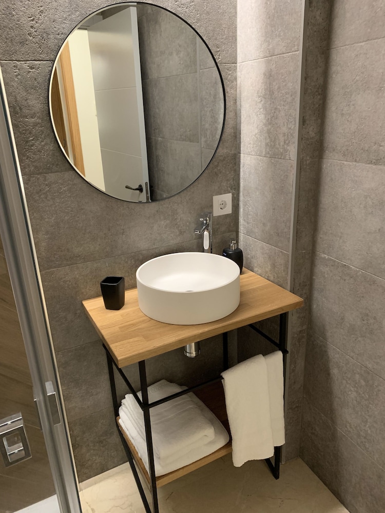 Sweet Sevilla Suites 50/50