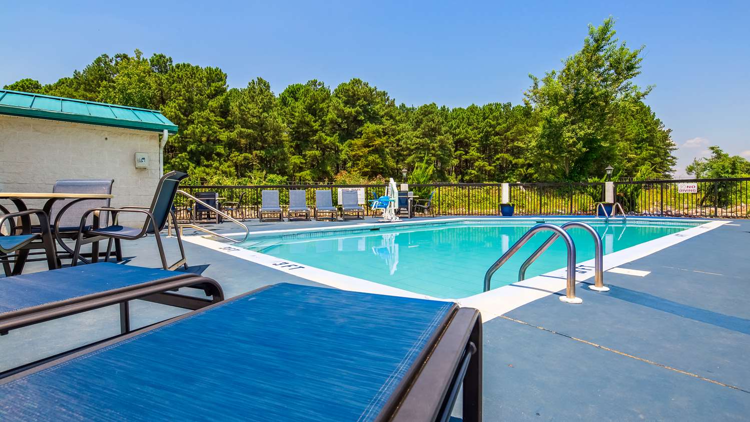 Best Western Plus South Hill Inn 12/22