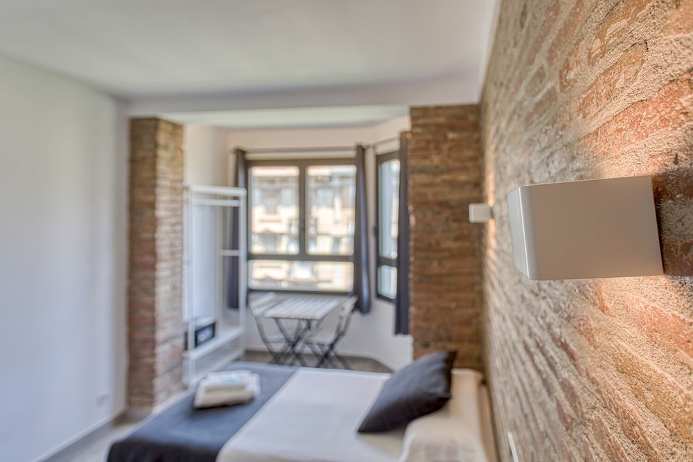 Hostal Bedmates 30/55