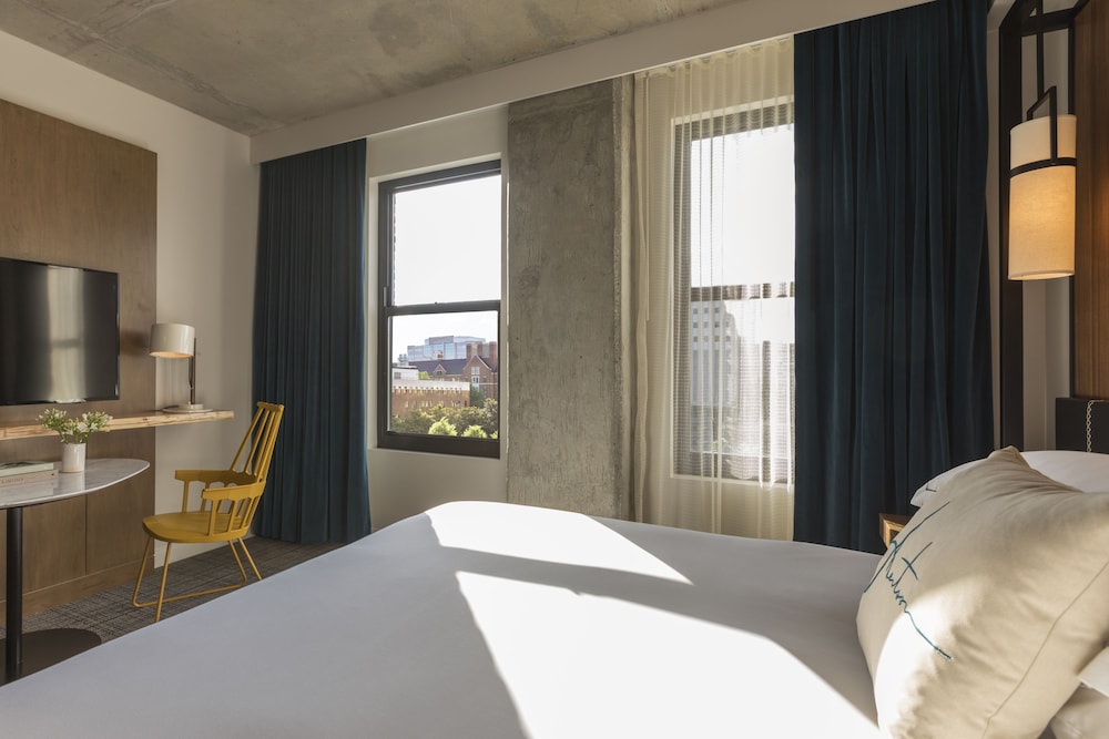 Kimpton Aertson Hotel 11/76