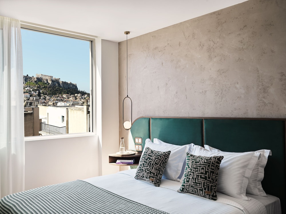 EXECUTIVE, STUDIO, SUITE, CITY VIEW