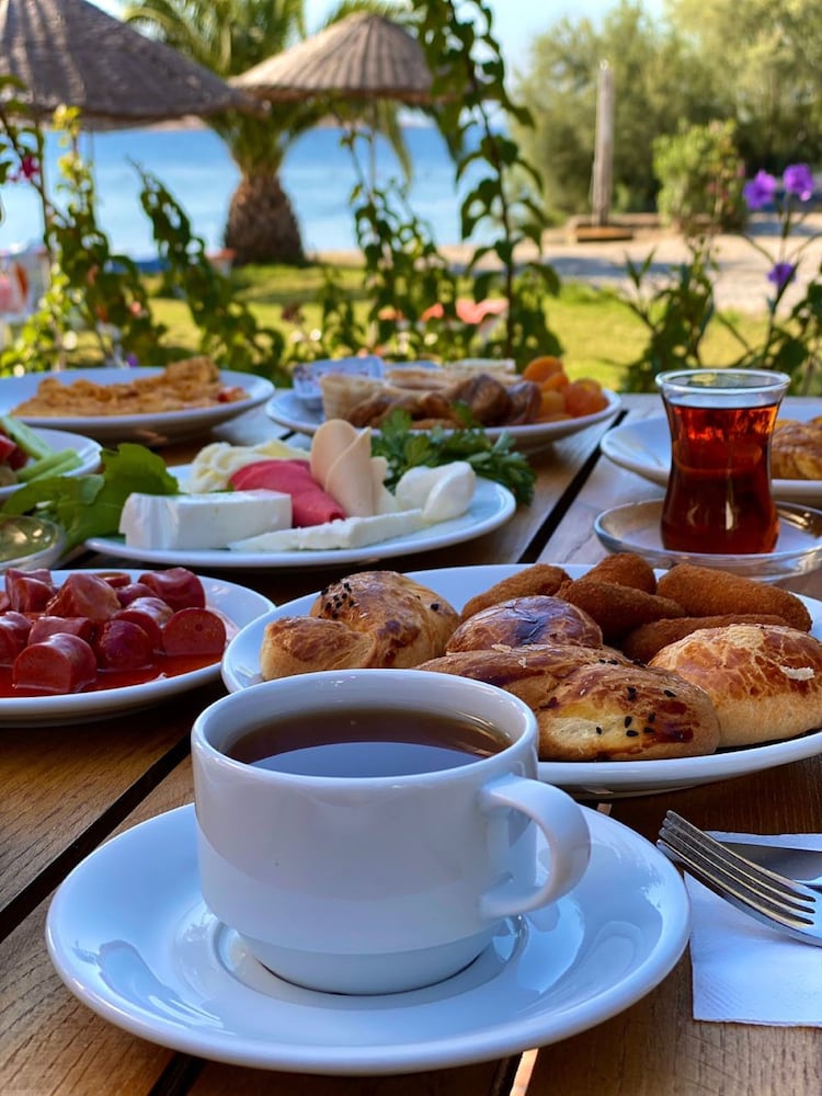 Bodrum Sea Side Beach Club Hotel - All Inclusive 36/72