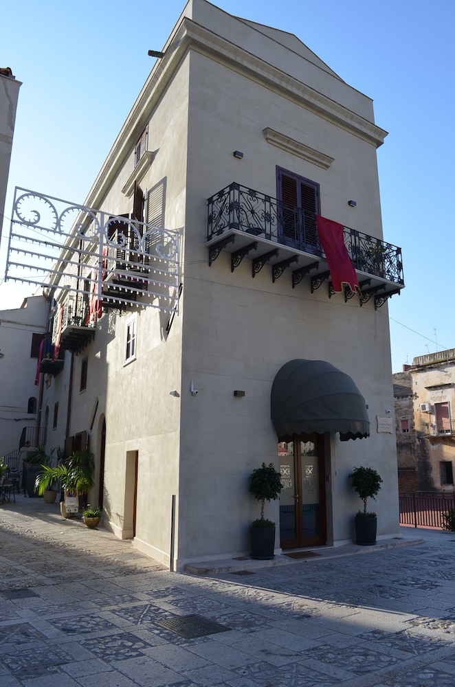 Sopra Le Mura Hotel 4/50