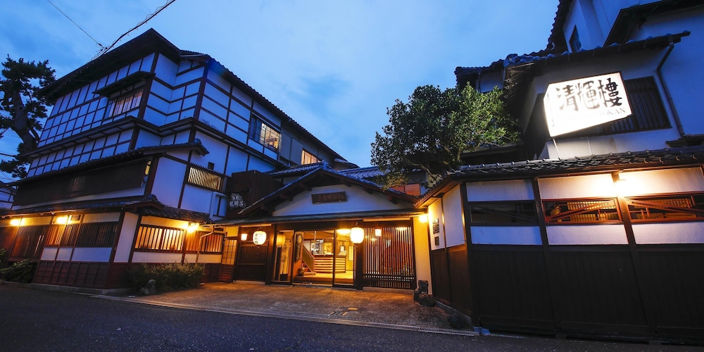 Seikiro Ryokan Historical Museum Hotel 3/50