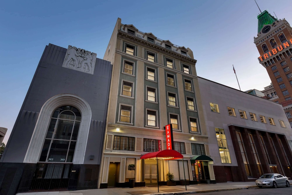 Ramada by Wyndham Oakland Downtown City Center 2/42