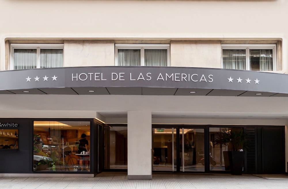 Cyan Hotel de Las Americas 3/50