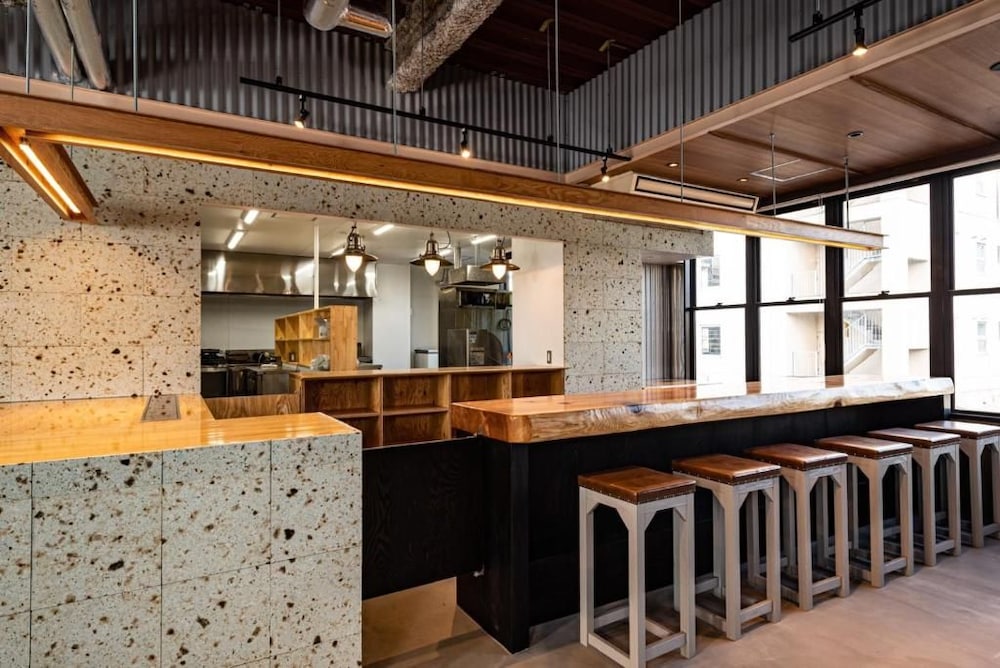ArC LIFESTYLE SPACE & HOTEL 39/44