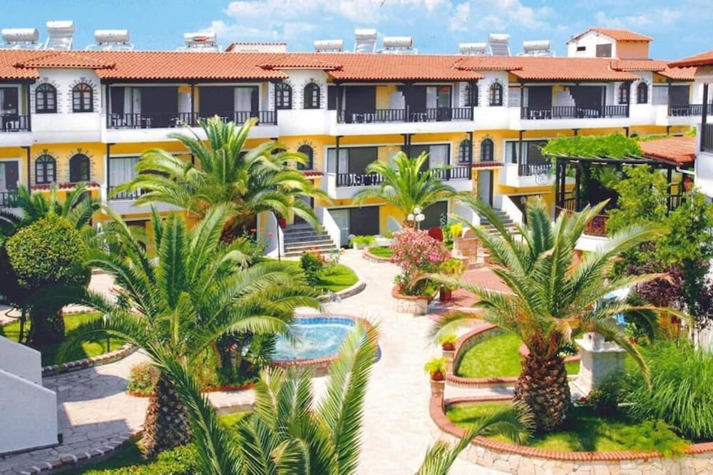 Ioli Village 37/44
