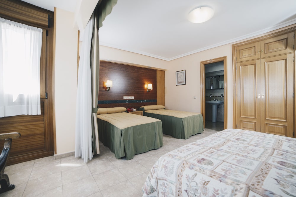 Hostal Los Gavilanes 2 20/50