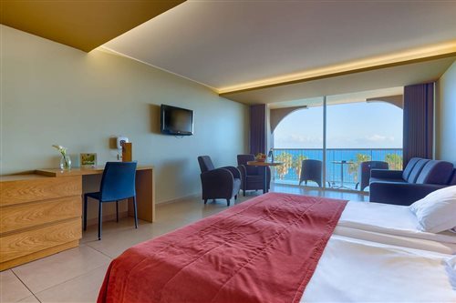 غرفة عائلية، The Views Oasis 2/2